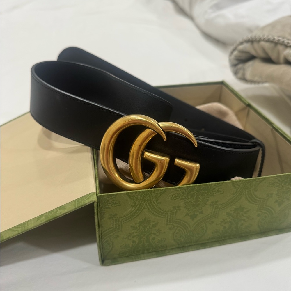 Gucci GG Marmot Women's Black Leather Wide belt (Size 105 / 42)